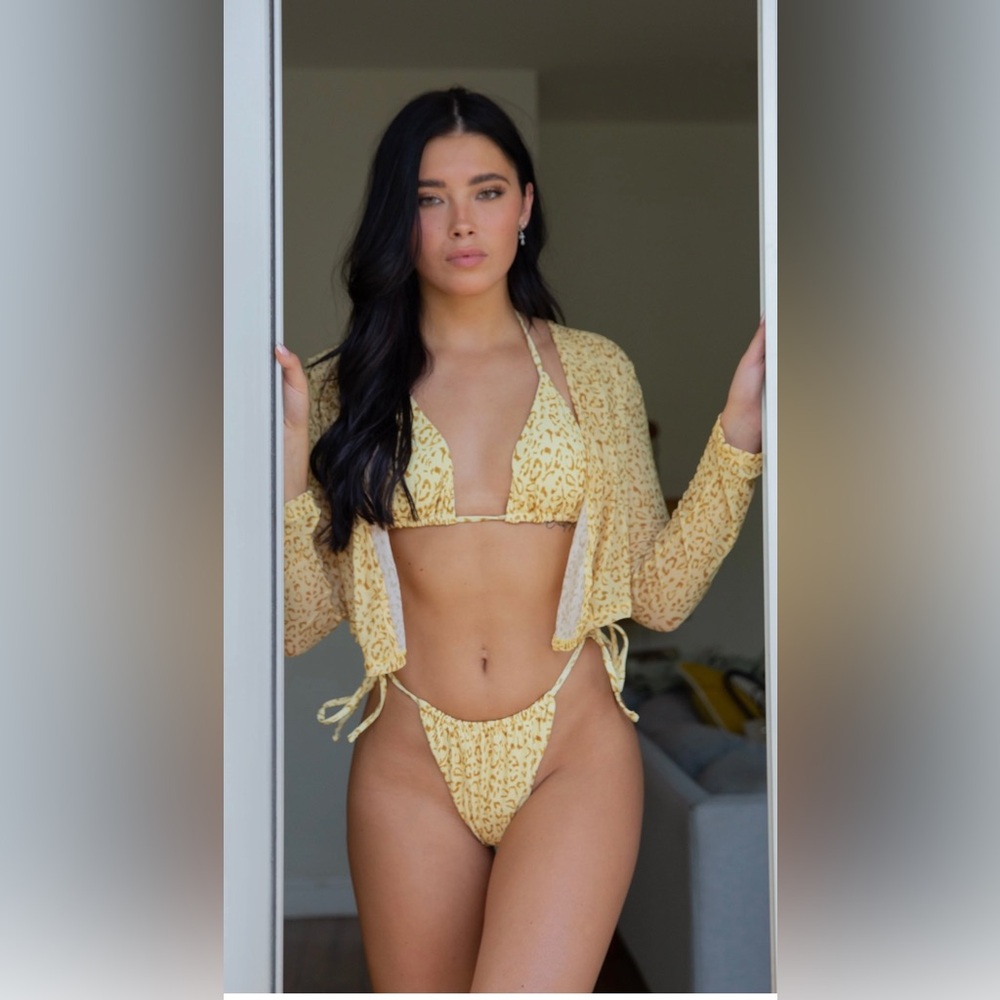 Large IVY Swimwear yellow Leopard Print bikini bottom (brand new)